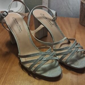 Badgely Mishcka American Glamour Heels Size 10